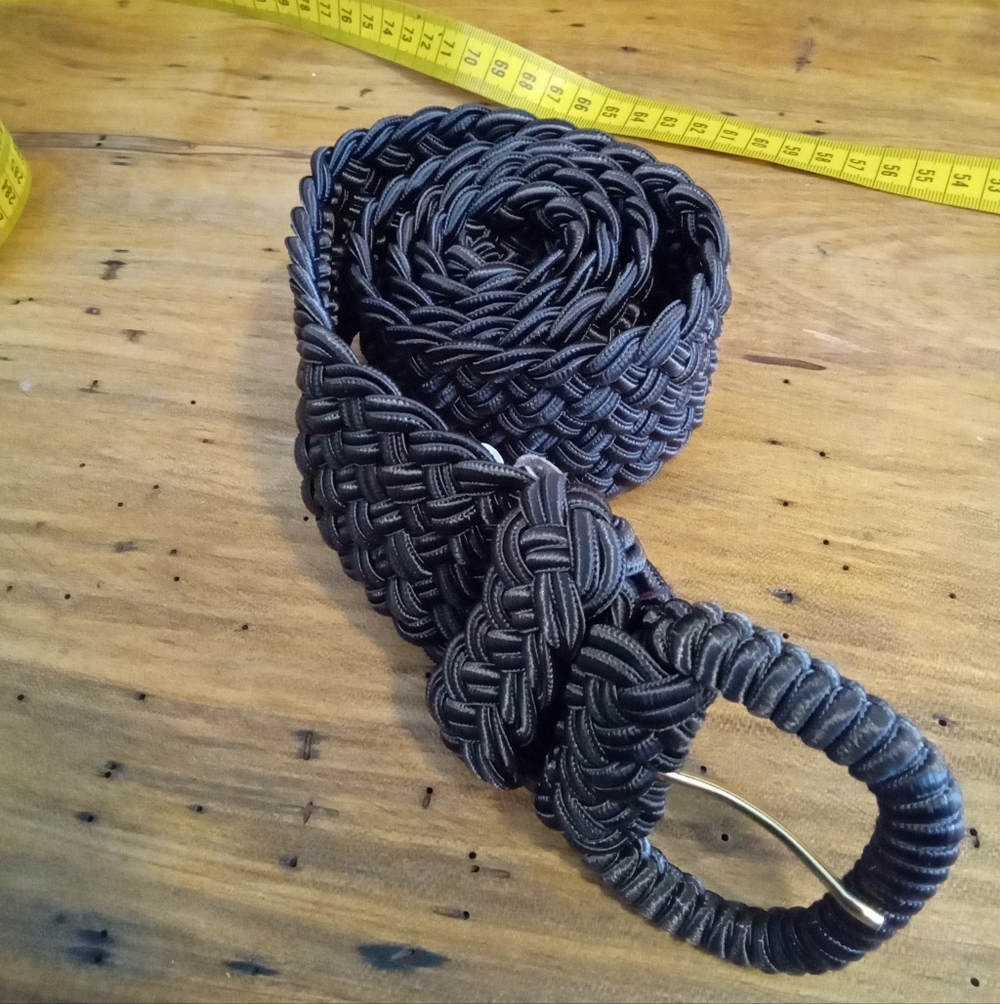 Vintage 80's Woven Macrame Cord Brown Belt Size M 30" With Square Buckle